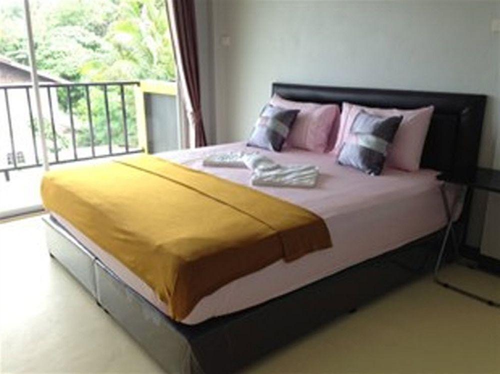 Lom La Lanta Hotel Koh Lanta Bagian luar foto
