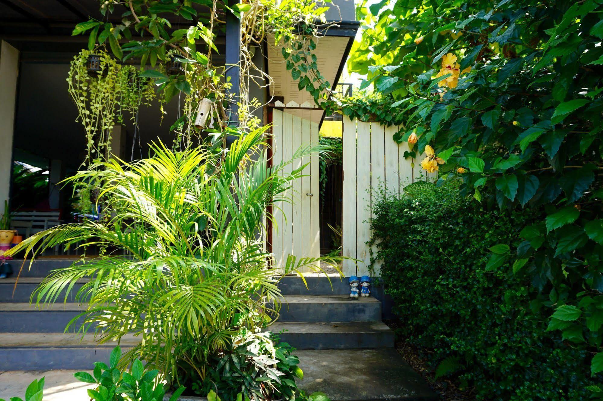 Lom La Lanta Hotel Koh Lanta Bagian luar foto