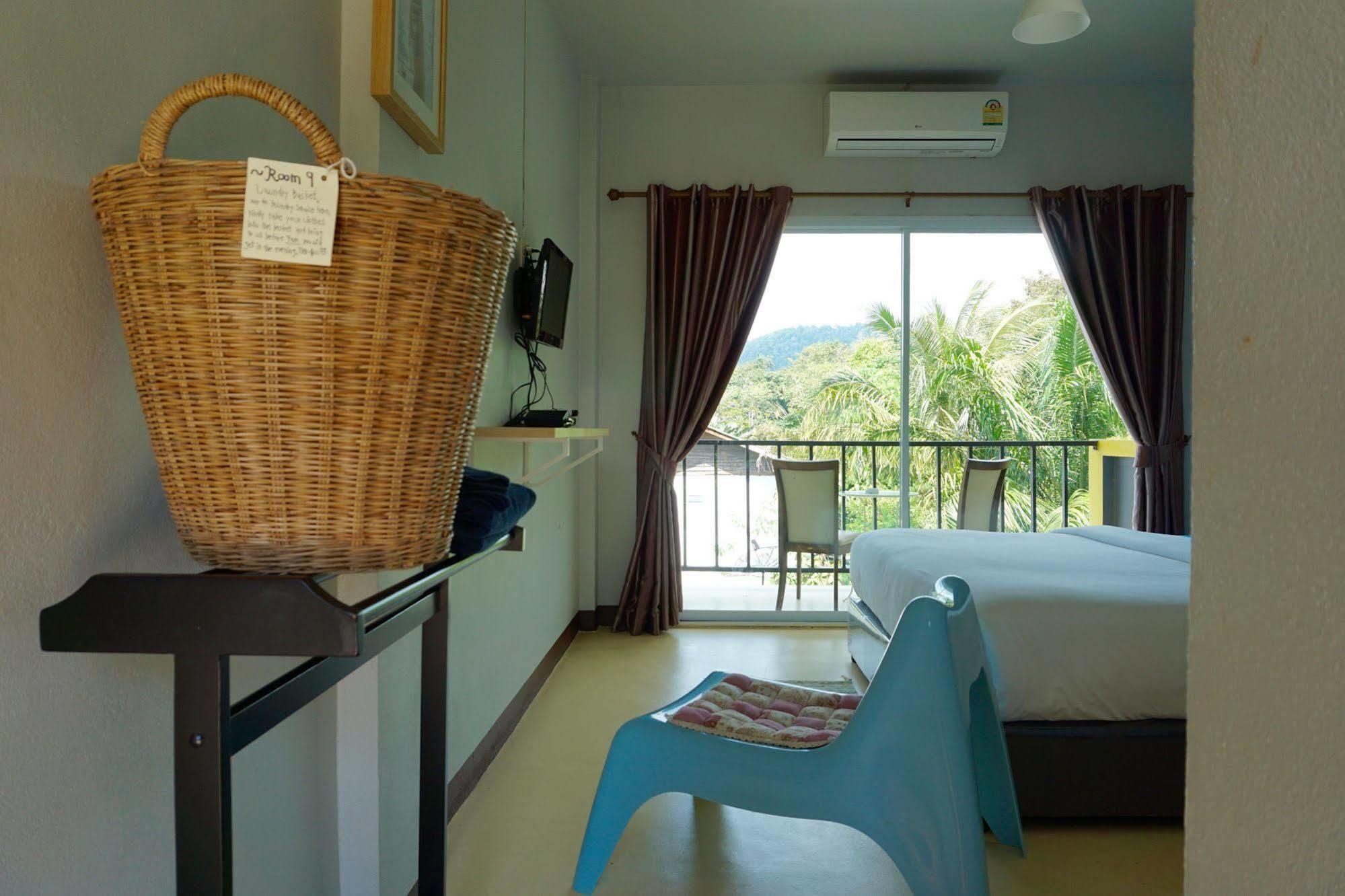 Lom La Lanta Hotel Koh Lanta Bagian luar foto