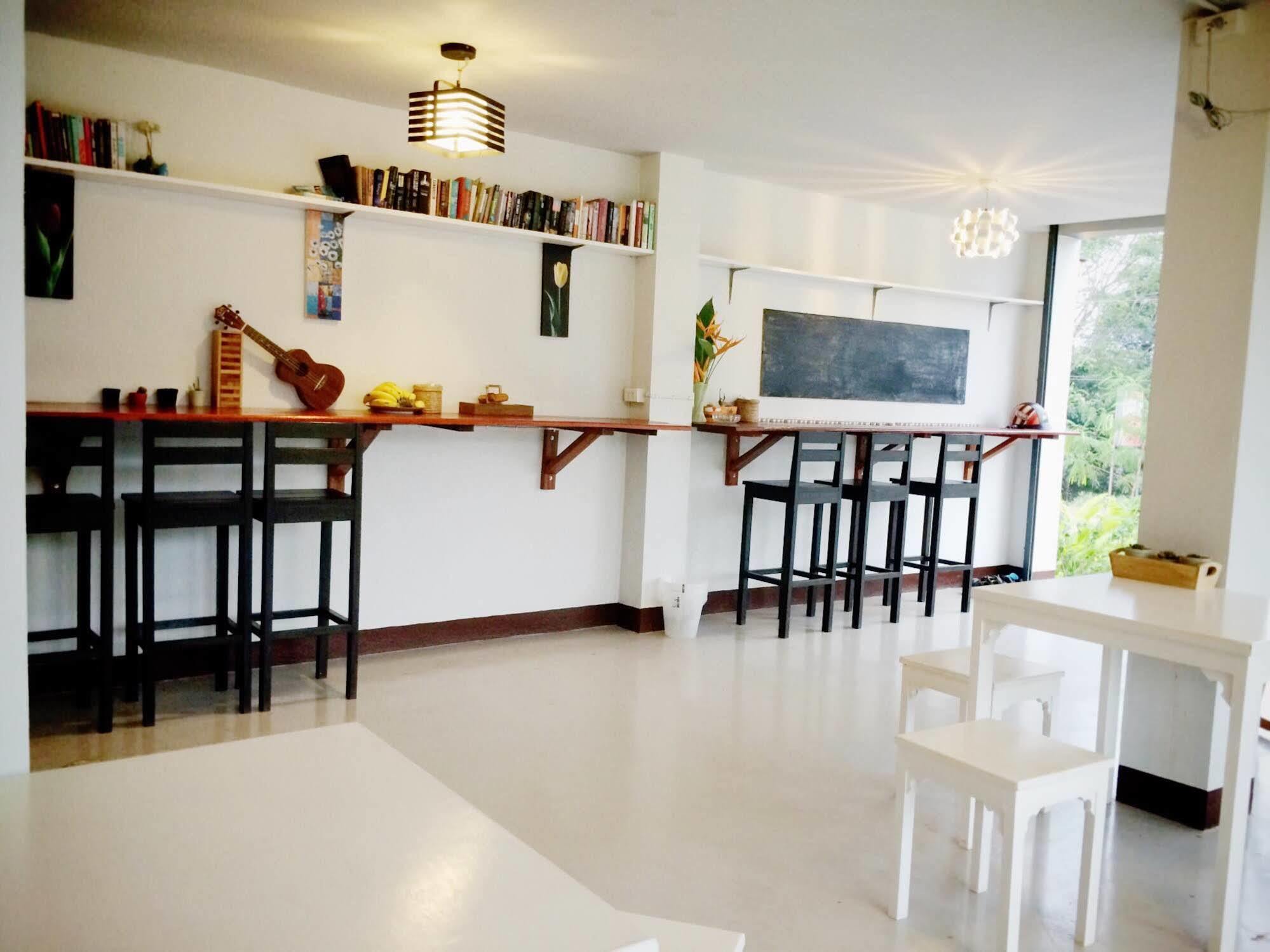 Lom La Lanta Hotel Koh Lanta Bagian luar foto