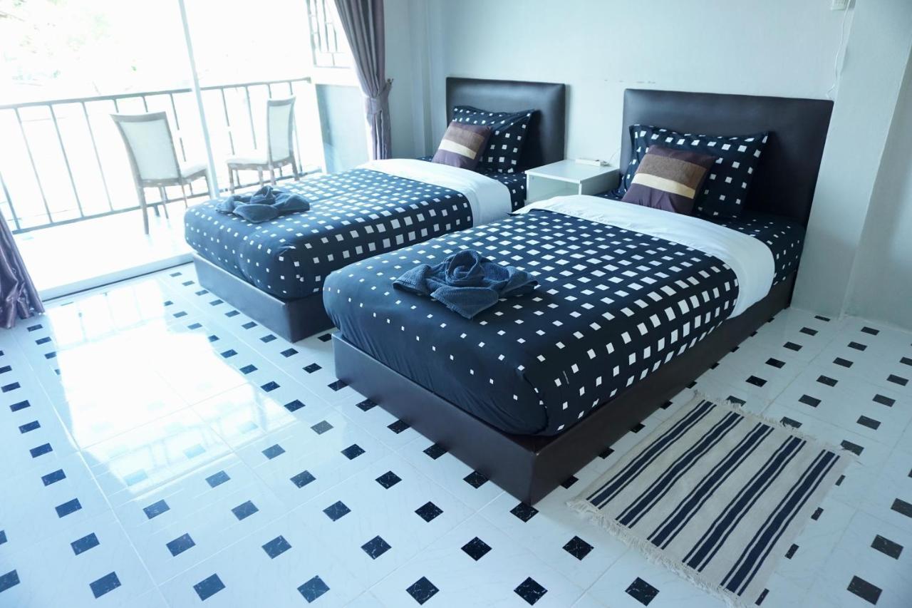 Lom La Lanta Hotel Koh Lanta Bagian luar foto