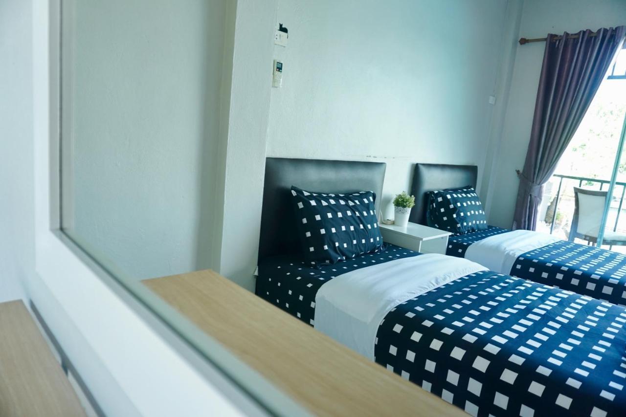 Lom La Lanta Hotel Koh Lanta Bagian luar foto