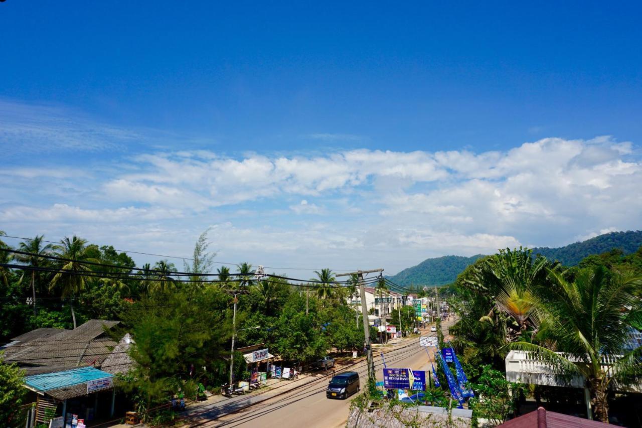 Lom La Lanta Hotel Koh Lanta Bagian luar foto